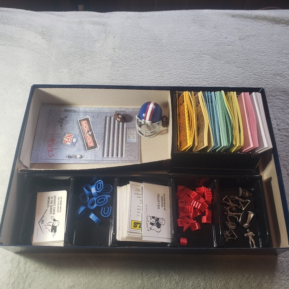1999 Vintage NFL Superbowl Monopoly Game - Picture 5 of 6